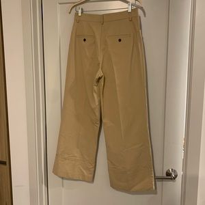 Zara Cuffed Straight Leg Pants in Taupe Brown. Size large. Never been worn.